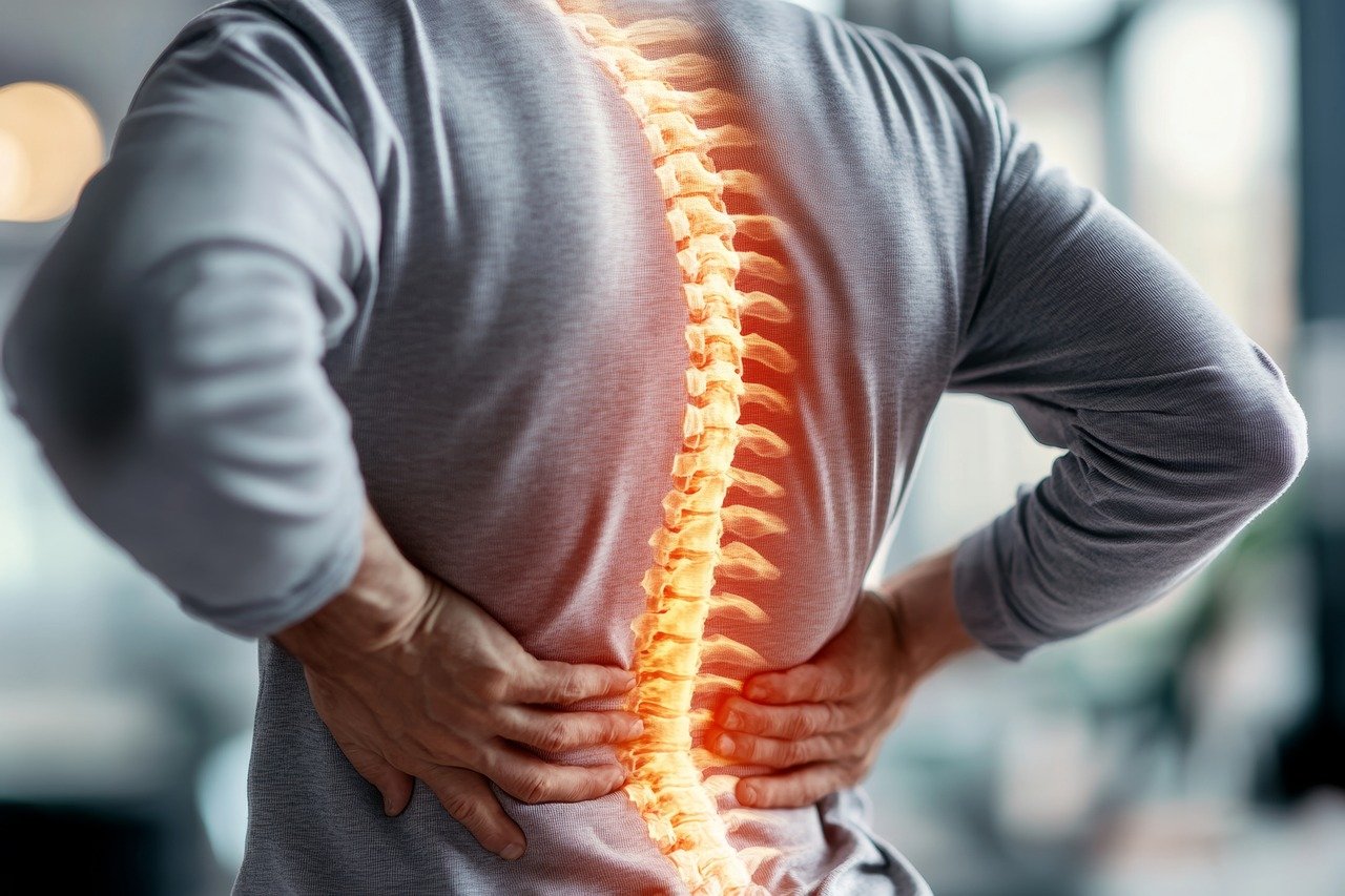 ¿Qué es una hernia discal? Síntomas y ejercicios recomendados